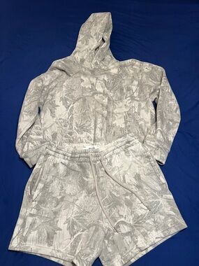 Holster Cream Camo-Print Hoodie & Shorts Set